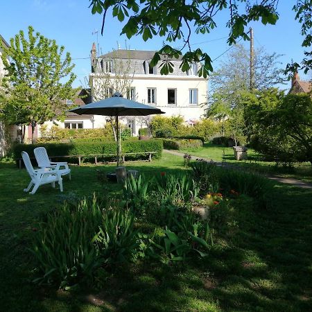 Une Maison A La Campagne Beaune-la-Rolande Exterior photo